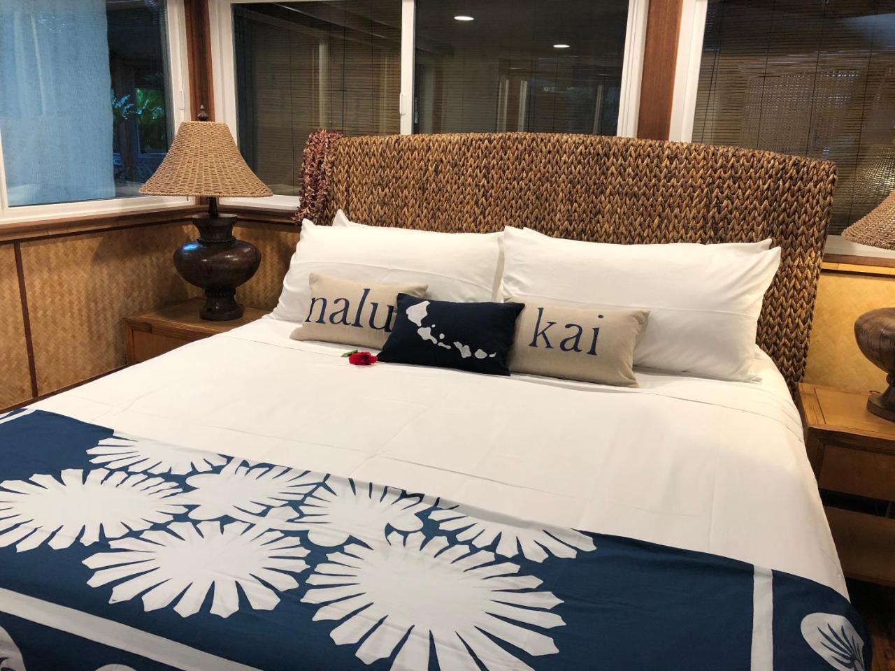 The Kulani Maui Hotell Lahaina Exteriör bild